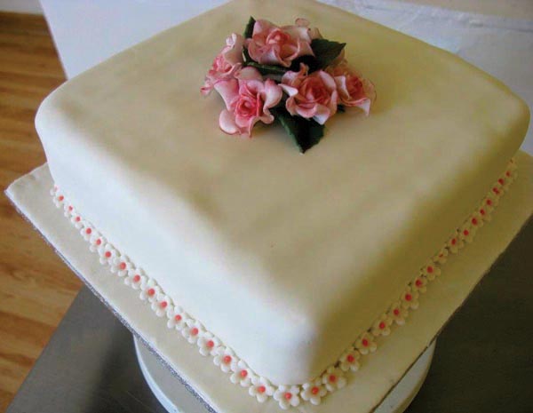 Pink Roses Wedding Cake from Grange Bakery